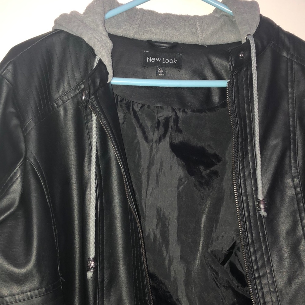 Jacket - Picture 2 of 4